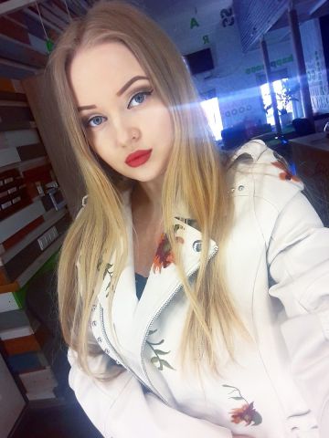 Проститутка Юна